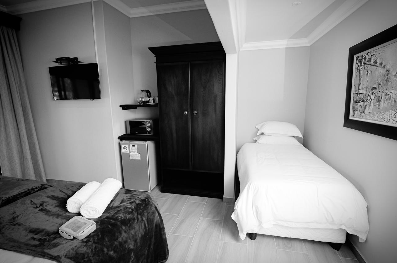 Abella Bed And Breakfast Vryburg Eksteriør bilde
